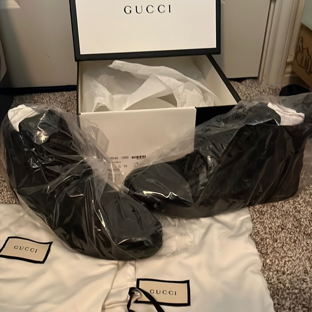 Gucci Tessuto GG Supreme Sneakers